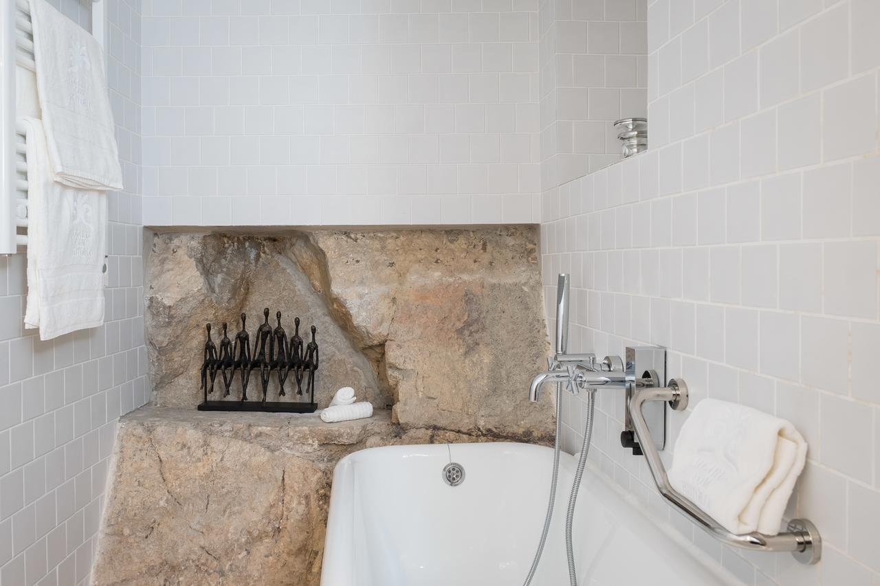 Lugares Com Historia Apartment โอบิดอส ภายนอก รูปภาพ
